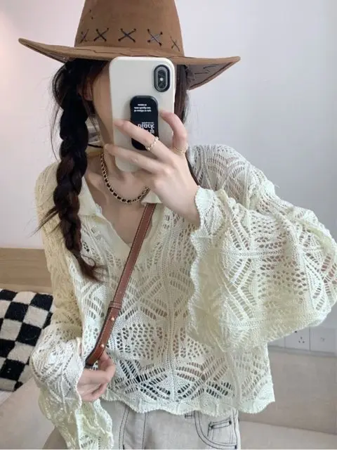 Cropped Pullovers 2025 Women's Clothing Flare Sleeve Loose Jumper Pull Femme Hollow Out Thin Knitted Sweater Chic Sueter Mujer
Cropped Pullovers 2025 Women's Clothing Flare Sleeve Loose Jumper Pull Femme Hollow Out Thin Knitted Sweater Chic Sueter Mujer