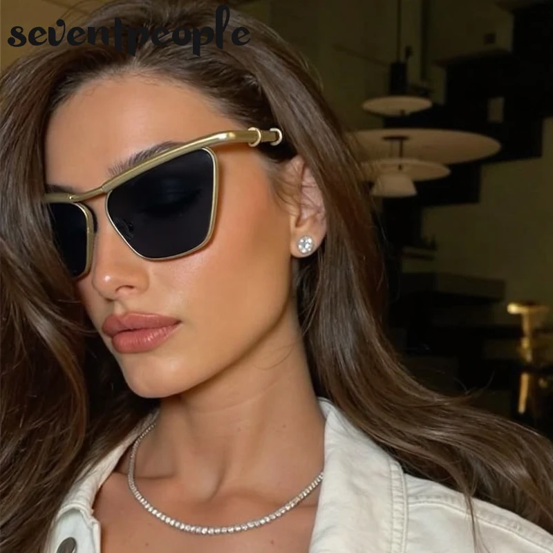 Classic Cat Eye Punk Sunglasses Women 2025 Luxury Brand Trendy Metal Square Shield Sun Glasses Vintage Outdoor Shades For Ladies
Classic Cat Eye Punk Sunglasses Women 2025 Luxury Brand Trendy Metal Square Shield Sun Glasses Vintage Outdoor Shades For Ladies