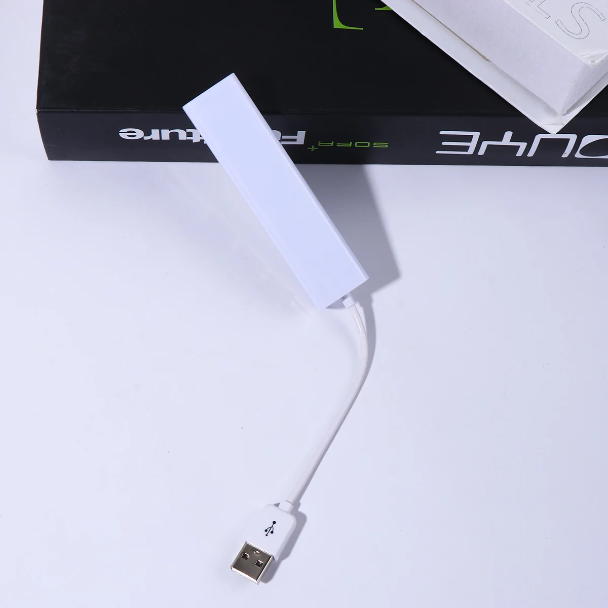 1 Pc USB To Ethernet Adapter 3 Port USB HUB 2.0 RJ45 Lan Network Card For Internet Access And Data Transfer
1 Pc USB To Ethernet Adapter 3 Port USB HUB 2.0 RJ45 Lan Network Card For Internet Access And Data Transfer