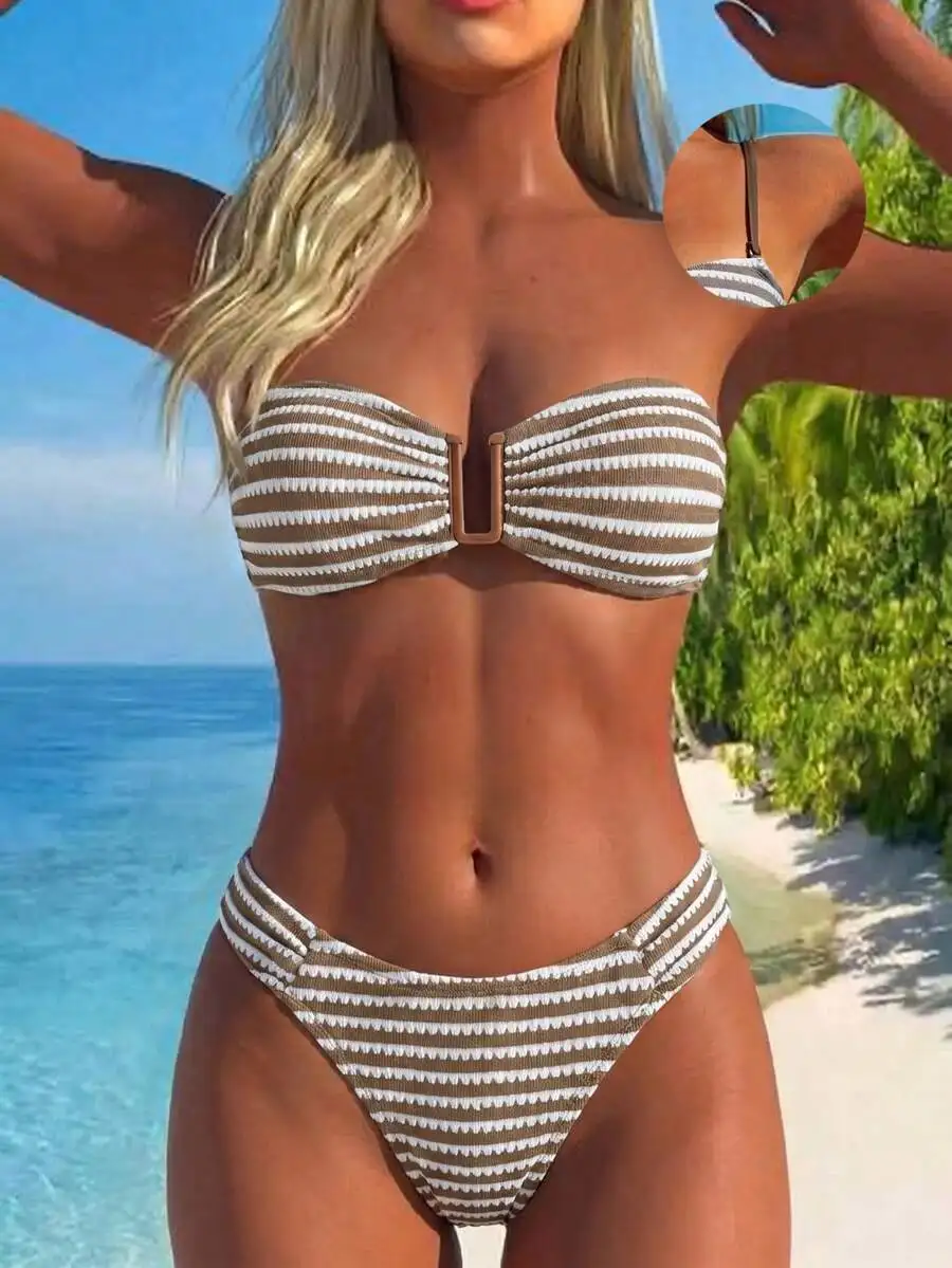 Bandeau Halter Two Piece Swimsuit With Removable Strap Side Pleated Chest U-Shaped Deep V-Neck Striped Textured Fabric
Bandeau Halter Two Piece Swimsuit With Removable Strap Side Pleated Chest U-Shaped Deep V-Neck Striped Textured Fabric
