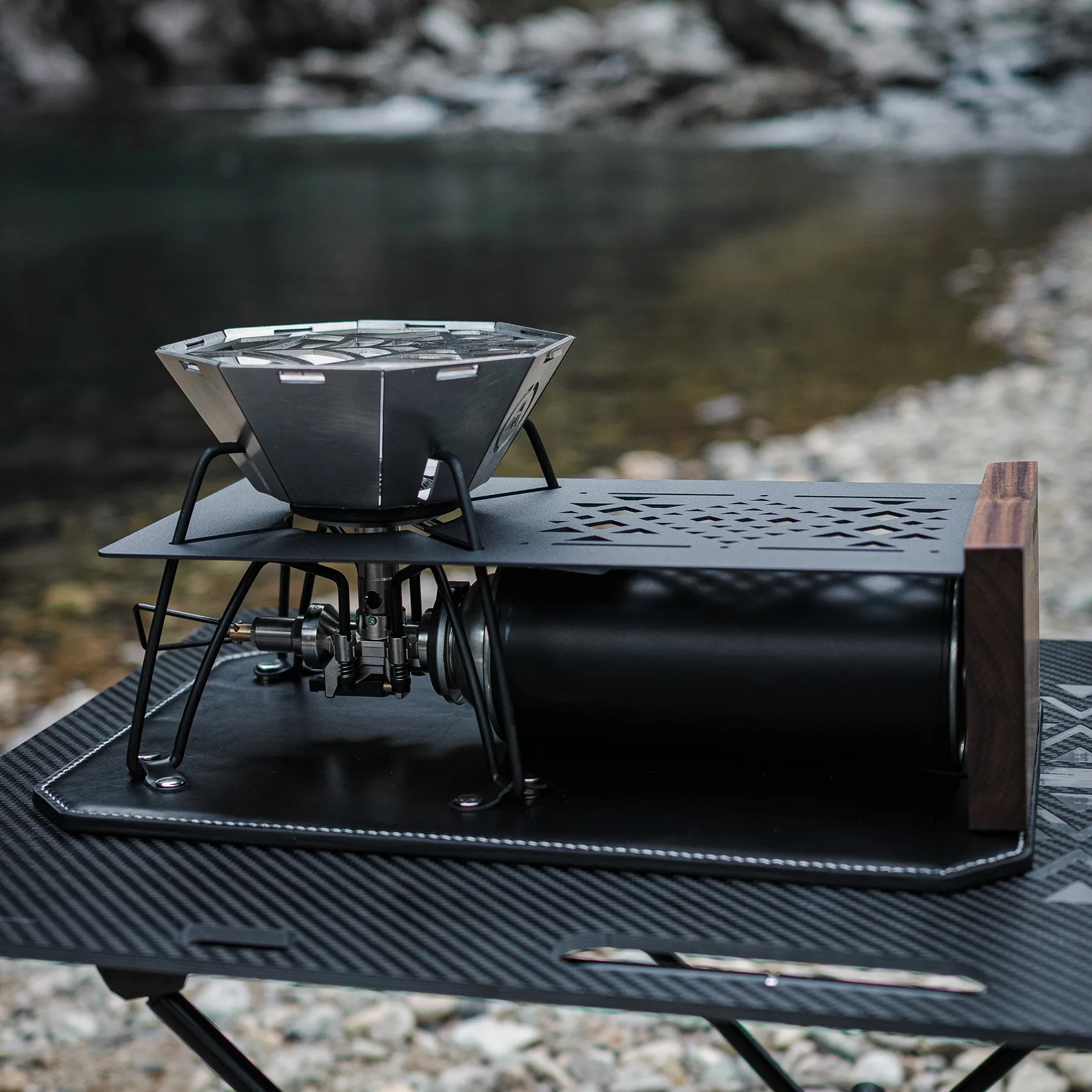 Black Spider Stove Cover for Camping and Hiking, Lightweight Windproof Table Board, SOTO310, SOTO340, Accessories
Black Spider Stove Cover for Camping and Hiking, Lightweight Windproof Table Board, SOTO310, SOTO340, Accessories