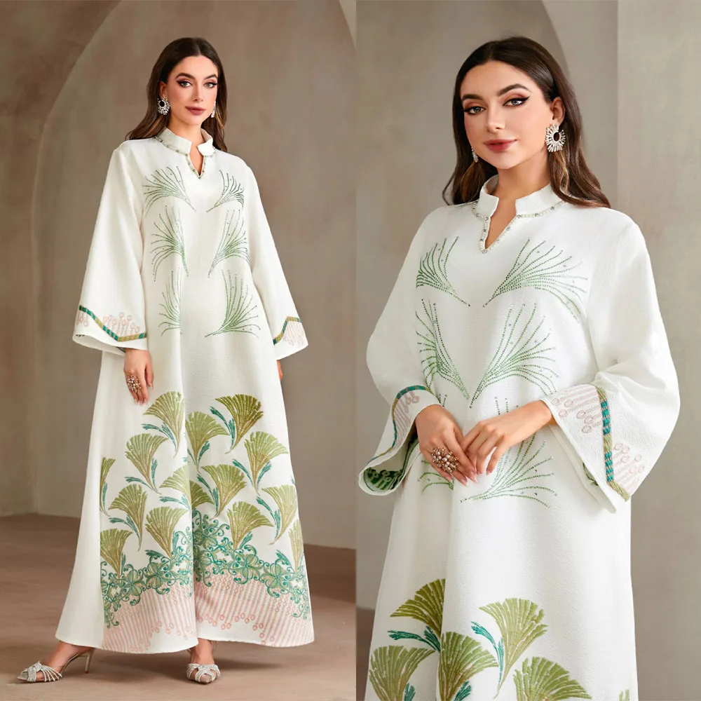Muslim Diamonds Abaya Women Flowers Embroidery Dress Pearls Collar Jalabiya Eid Ramadan Loose Robe Long Kaftan Fashion Gown Arab
Muslim Diamonds Abaya Women Flowers Embroidery Dress Pearls Collar Jalabiya Eid Ramadan Loose Robe Long Kaftan Fashion Gown Arab