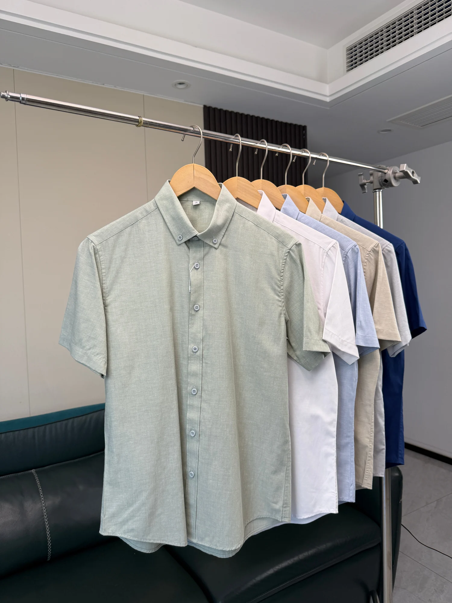Recommended Value! Linen Blend! Men's Summer Dry Comfortable Business Commute Short Sleeve Casual Shirt Fashion Urban Style
Recommended Value! Linen Blend! Men's Summer Dry Comfortable Business Commute Short Sleeve Casual Shirt Fashion Urban Style