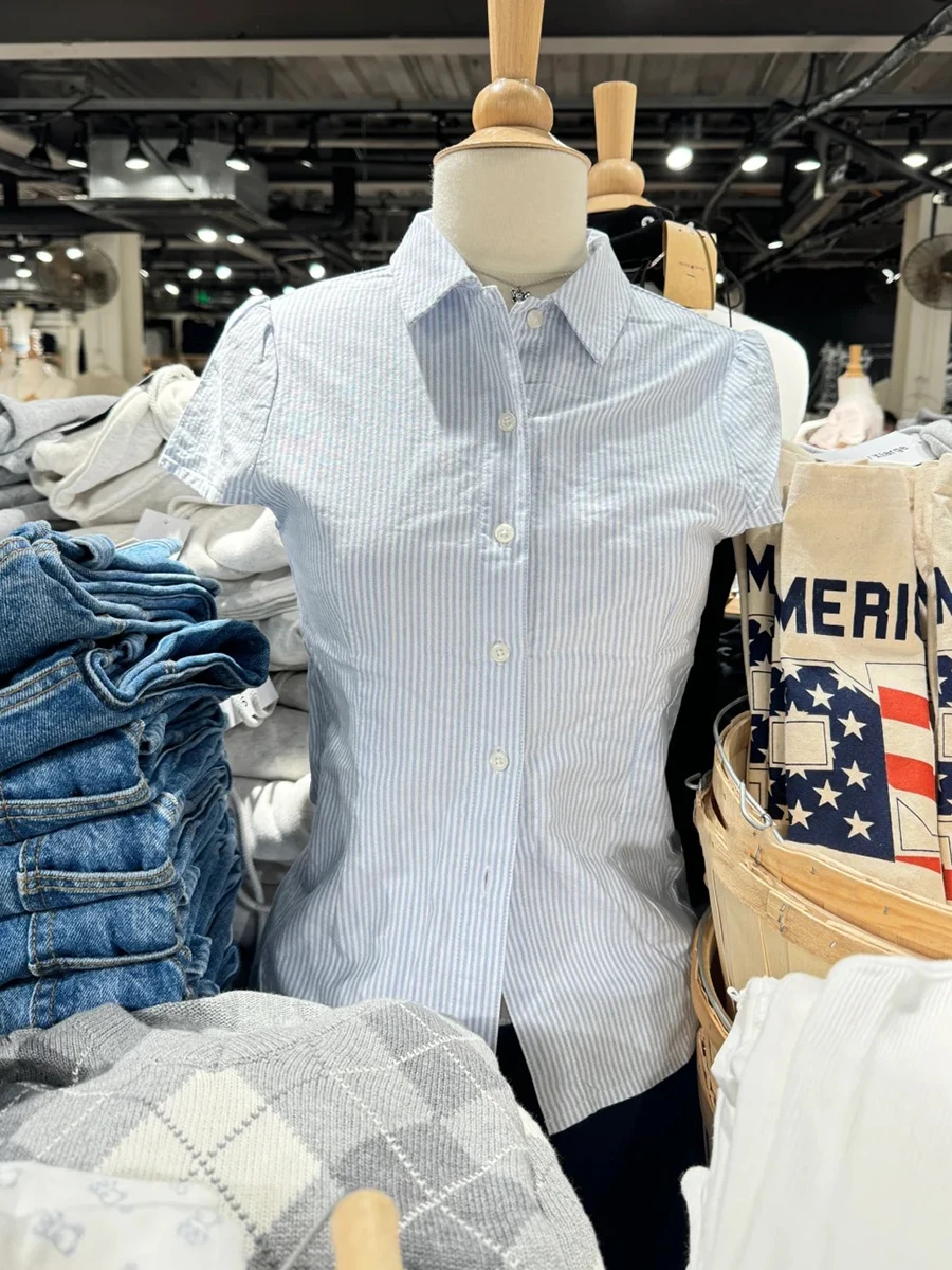 Синяя полосатая блузка на пуговицах, женская летняя новая уличная одежда, повседневные футболки с короткими рукавами и лацканами, милые милые футболки в консервативном стиле, топы Y2K
Синяя полосатая блузка на пуговицах, женская летняя новая уличная одежда, повседневные футболки с короткими рукавами и лацканами, милые милые футболки в консервативном стиле, топы Y2K