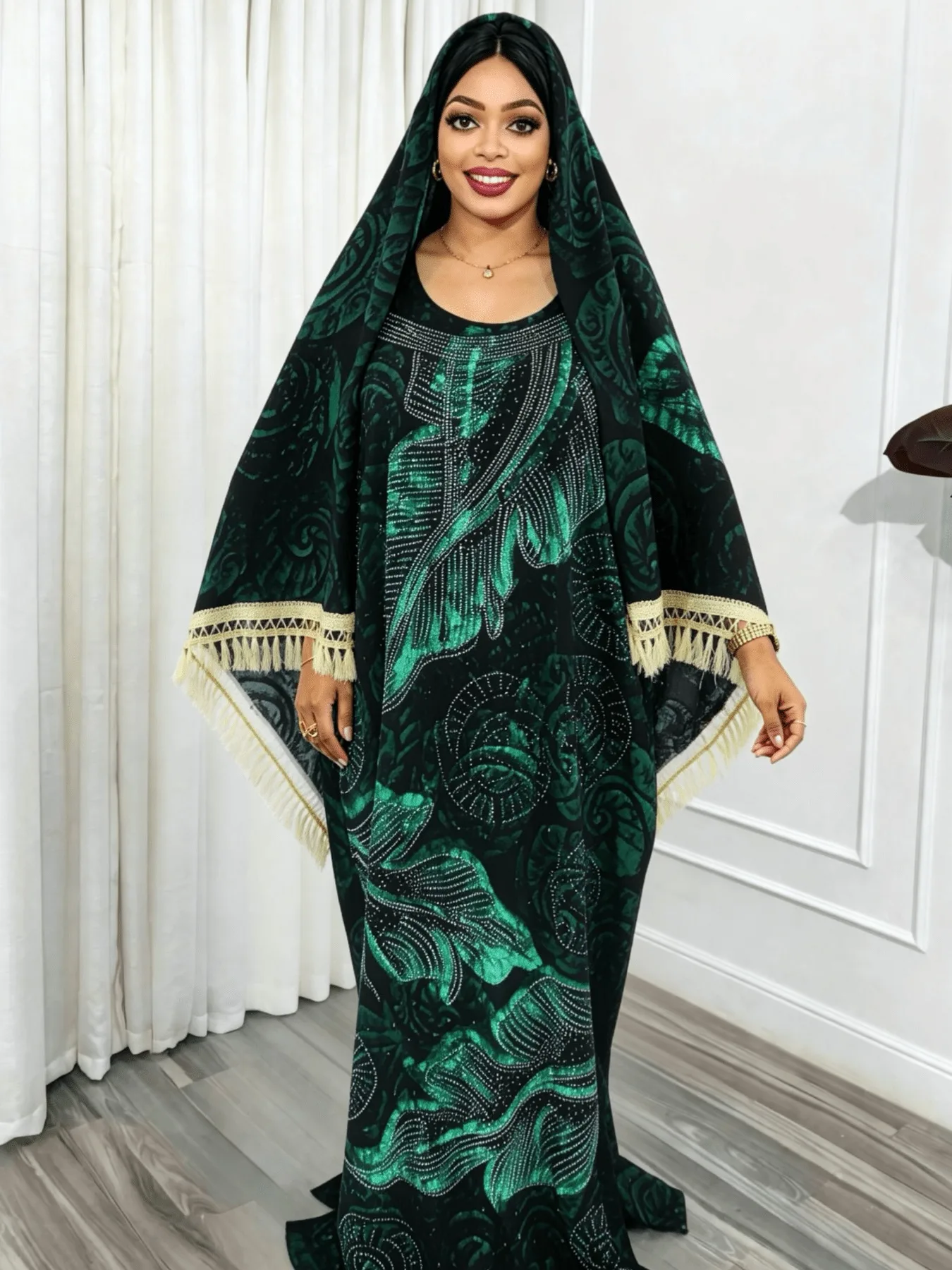 Large Size Middle East Traditional Robe Turkish Style Abaya Sequins Printed Plus Size Dress African Traditional
Large Size Middle East Traditional Robe Turkish Style Abaya Sequins Printed Plus Size Dress African Traditional