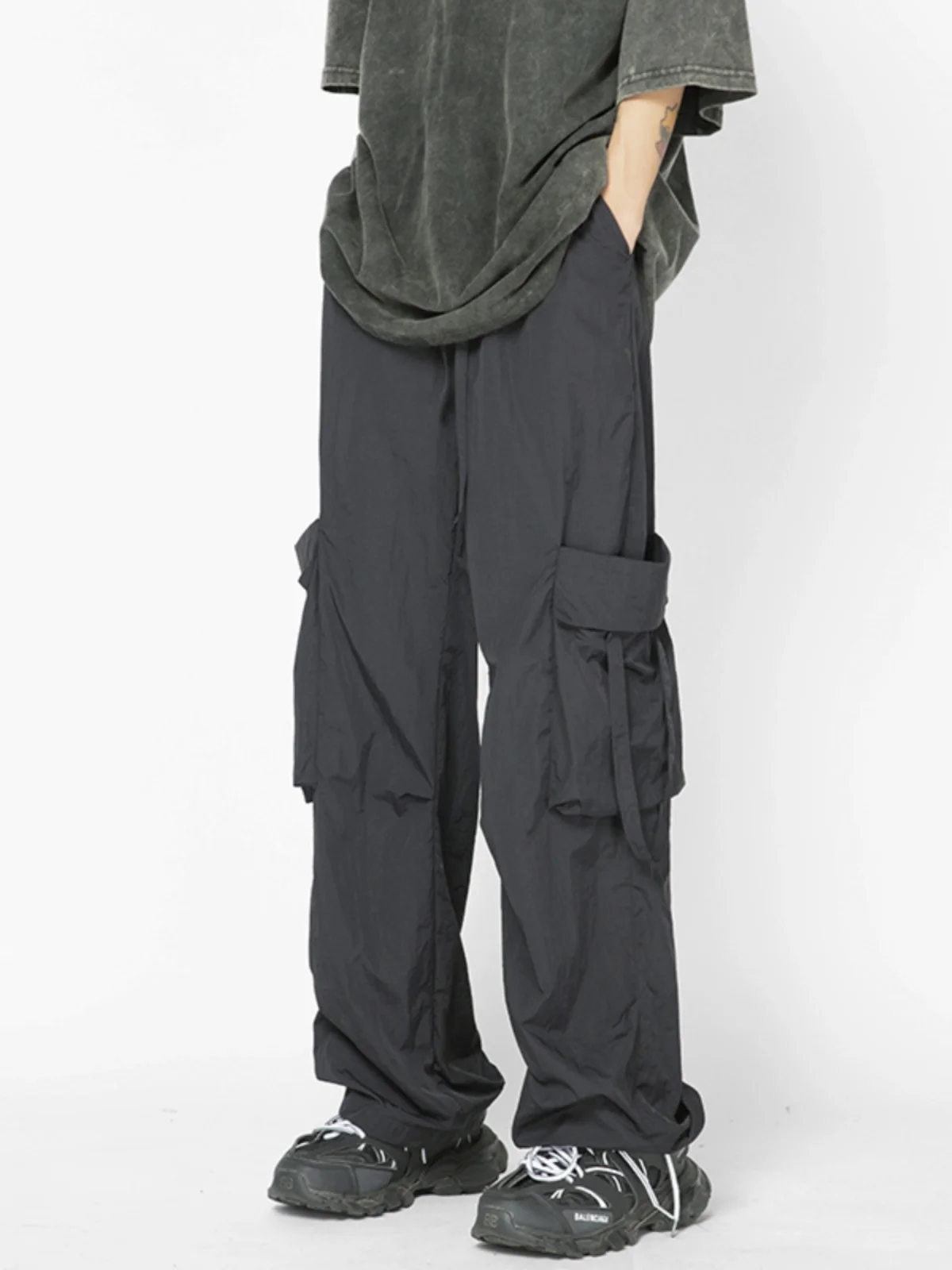 American Sle Folded Paratrooper Large ket Work Pants Men's Summer Ice Silk Ultra-Thin Qui-Drng Mountain Climbing Tro...
American Sle Folded Paratrooper Large ket Work Pants Men's Summer Ice Silk Ultra-Thin Qui-Drng Mountain Climbing Tro...