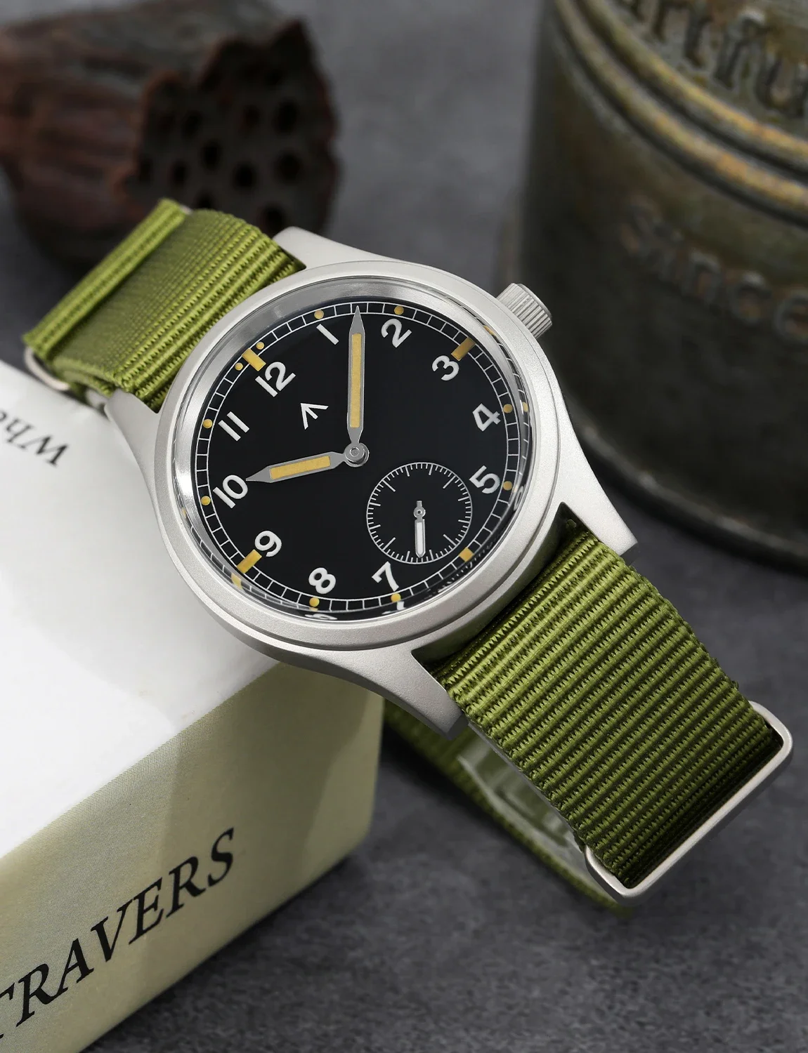 2025 Militado D12 Men's Watch Sapphire Crystal Quartz Watch V2 Transparent AR Coated Watch 100 Meter Waterproof Watches
2025 Militado D12 Men's Watch Sapphire Crystal Quartz Watch V2 Transparent AR Coated Watch 100 Meter Waterproof Watches