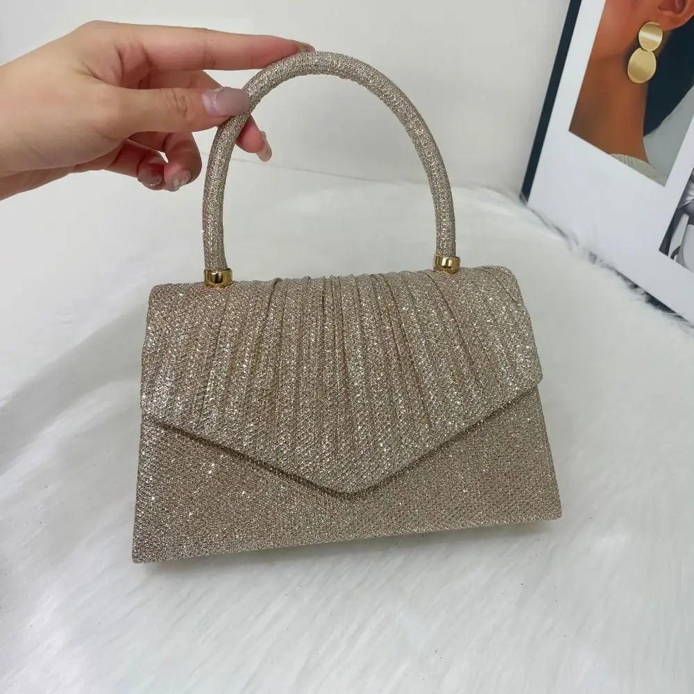 Large Capacity Lightweight Advanced Sense Banquet Bag Fashionable Luxury Women Evening Handbag Elegant Chain Dinner Purse Girls
Large Capacity Lightweight Advanced Sense Banquet Bag Fashionable Luxury Women Evening Handbag Elegant Chain Dinner Purse Girls