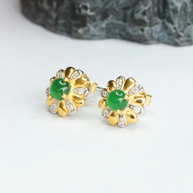 Серьги-гвоздики из серебра S925 с инкрустацией из натурального жадеита, серьги-гвоздики с лепестками ледяного короля и зелеными лепестками
Серьги-гвоздики из серебра S925 с инкрустацией из натурального жадеита, серьги-гвоздики с лепестками ледяного короля и зелеными лепестками