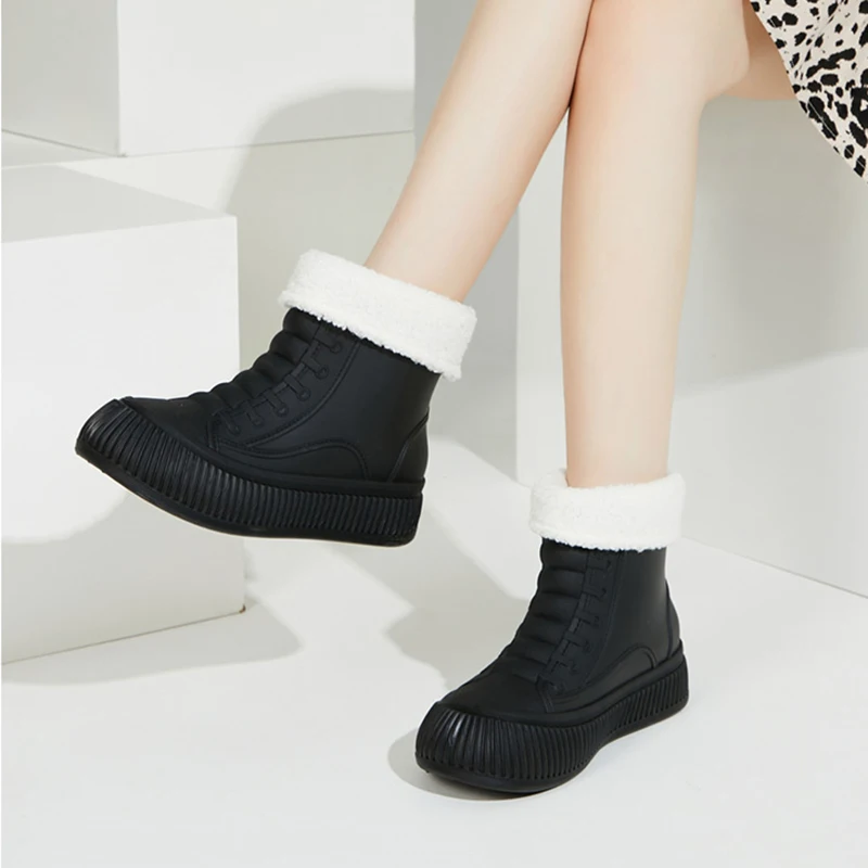 New Fashionable Women's Invisible Heightening Water Shoes Non-slip Solid Color Rain Boots Outdoor Mid-calf Casual Rubber Shoes
New Fashionable Women's Invisible Heightening Water Shoes Non-slip Solid Color Rain Boots Outdoor Mid-calf Casual Rubber Shoes