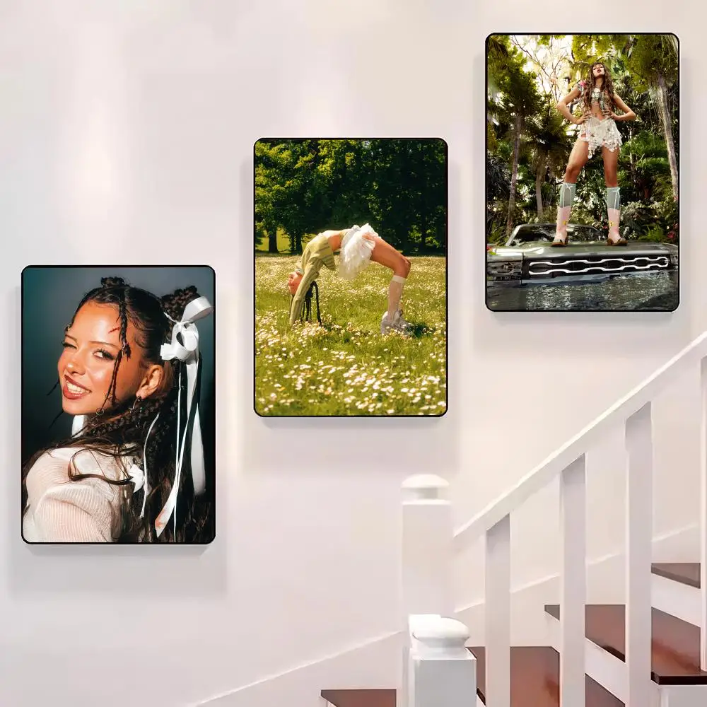 Singer N-nina Chuba Ich Lieb Mich Poster Sticky Wall Waterproof Home Living Room Bedroom Bar Aesthetic Decoration Perfect Gift
Singer N-nina Chuba Ich Lieb Mich Poster Sticky Wall Waterproof Home Living Room Bedroom Bar Aesthetic Decoration Perfect Gift