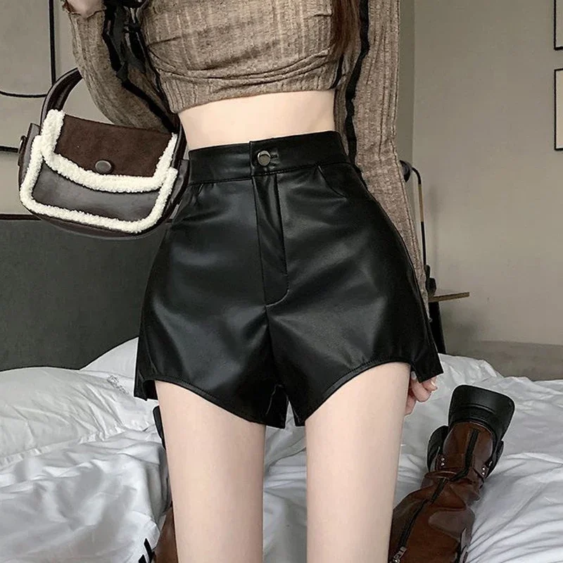 Women 2023 Autumn Winter New Fashion Pockets Faux Leather Shorts Female High Waist Sexy Shorts Ladies Casual A-line Shorts U587
Women 2023 Autumn Winter New Fashion Pockets Faux Leather Shorts Female High Waist Sexy Shorts Ladies Casual A-line Shorts U587