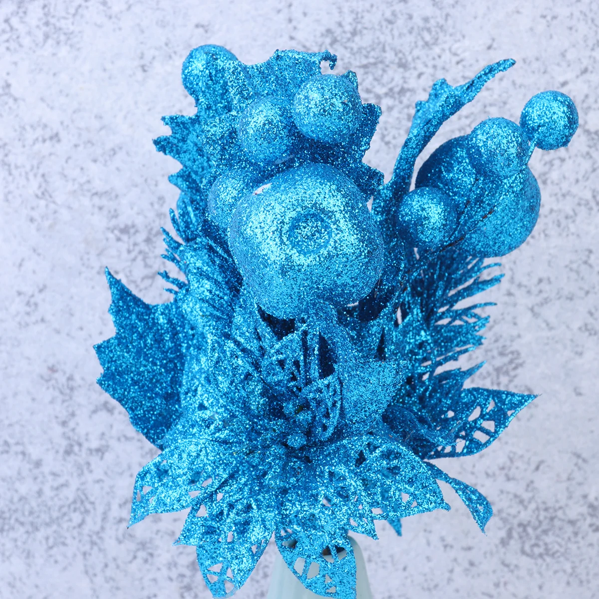 4pcs Blue Artificial Christmas Branch Glitter Cone Picks Simulated Pine Stems Diy Wreath Tree Ornament Plant Fake Leaves 
4pcs Blue Artificial Christmas Branch Glitter Cone Picks Simulated Pine Stems Diy Wreath Tree Ornament Plant Fake Leaves