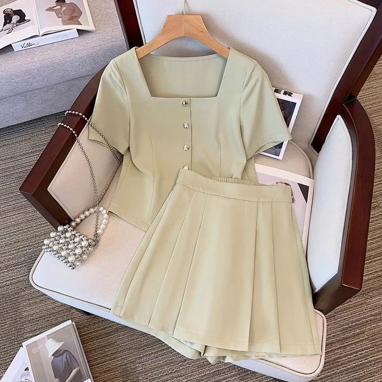 2024 Summer New Women Fashion Suits Female Square Collar Short Sleeve Tops Ladies Loose Wide-leg Shorts Skirts 2 Piece Sets Z216
2024 Summer New Women Fashion Suits Female Square Collar Short Sleeve Tops Ladies Loose Wide-leg Shorts Skirts 2 Piece Sets Z216