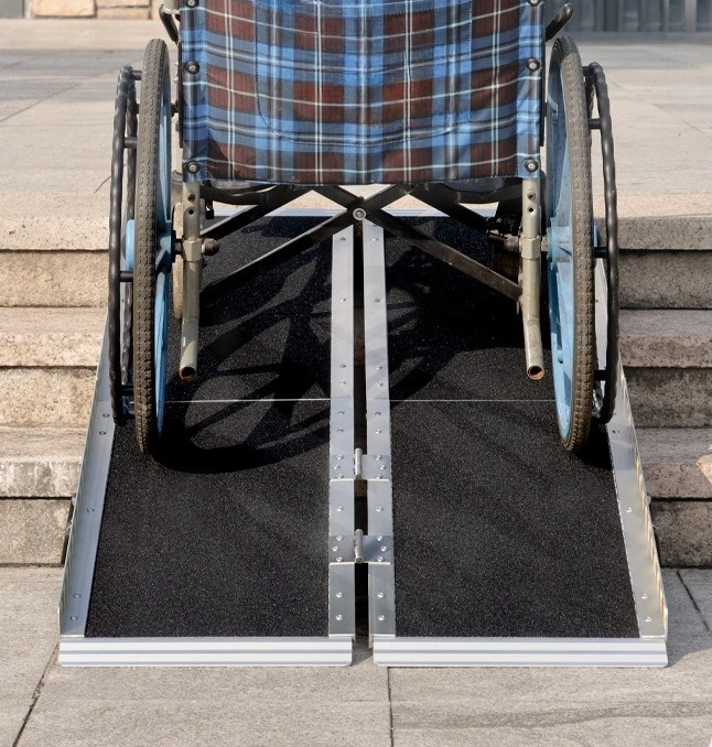 Barrier-free ramp plate Aluminum alloy foldable ramp
Barrier-free ramp plate Aluminum alloy foldable ramp