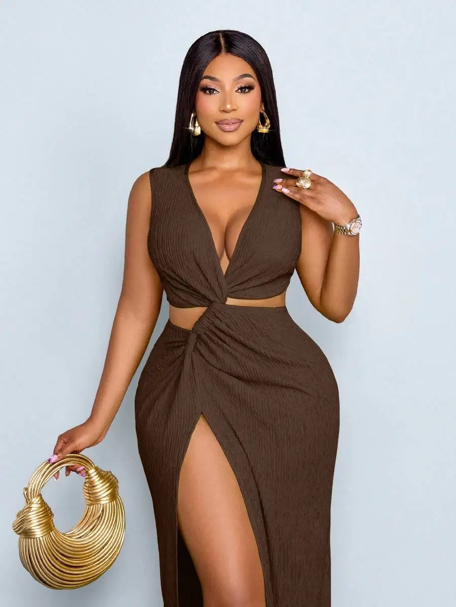 Womens Sexy Two Piece Set With High Slit Skirt And Knotted Waist, Solid Color Textured Fabric For Summer
Womens Sexy Two Piece Set With High Slit Skirt And Knotted Waist, Solid Color Textured Fabric For Summer