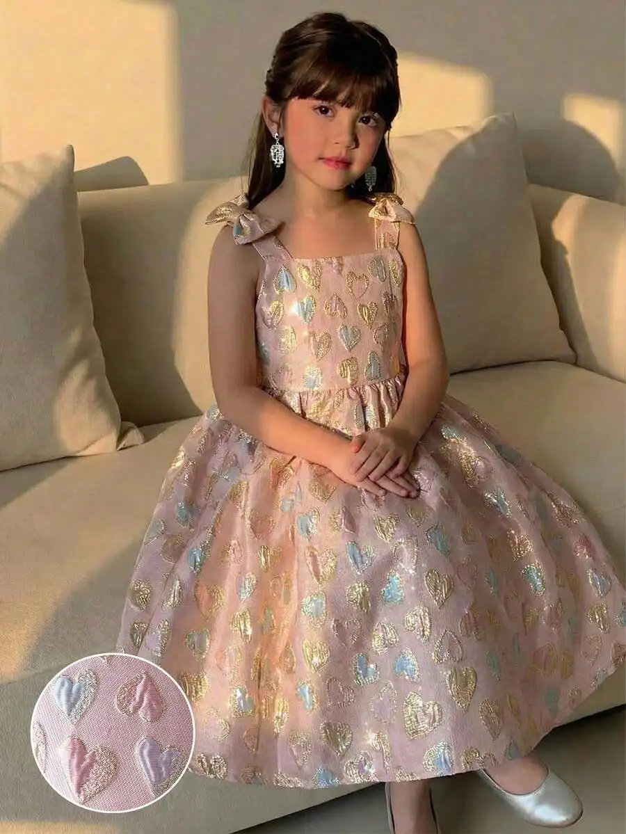 Heart Print Sleeveless A-Line Evening Dress Pink Satin Formal Gown
Heart Print Sleeveless A-Line Evening Dress Pink Satin Formal Gown
