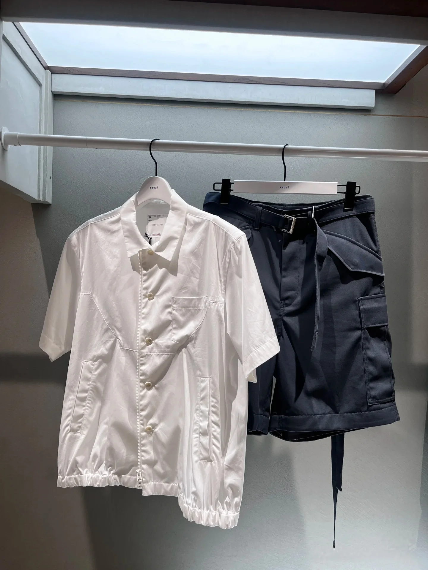 Blue Striped ort Sve Men's irt FOG SACAI Japanese Sle Spring Summer New Arrival Loose Fit Regular Length Cool Feeling
Blue Striped ort Sve Men's irt FOG SACAI Japanese Sle Spring Summer New Arrival Loose Fit Regular Length Cool Feeling