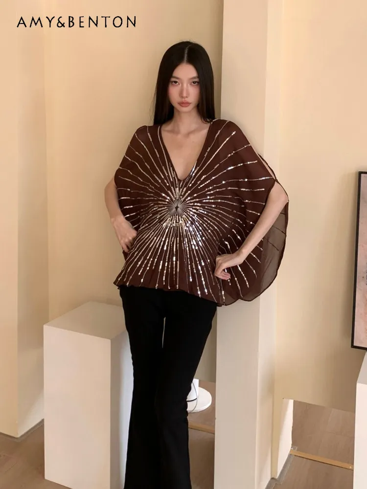Summer American Retro Style Women Coffee Color Beaded Sequin V-Neck Loose Casual Lightweight Chiffon Blouse for Daily Wear
Summer American Retro Style Women Coffee Color Beaded Sequin V-Neck Loose Casual Lightweight Chiffon Blouse for Daily Wear
