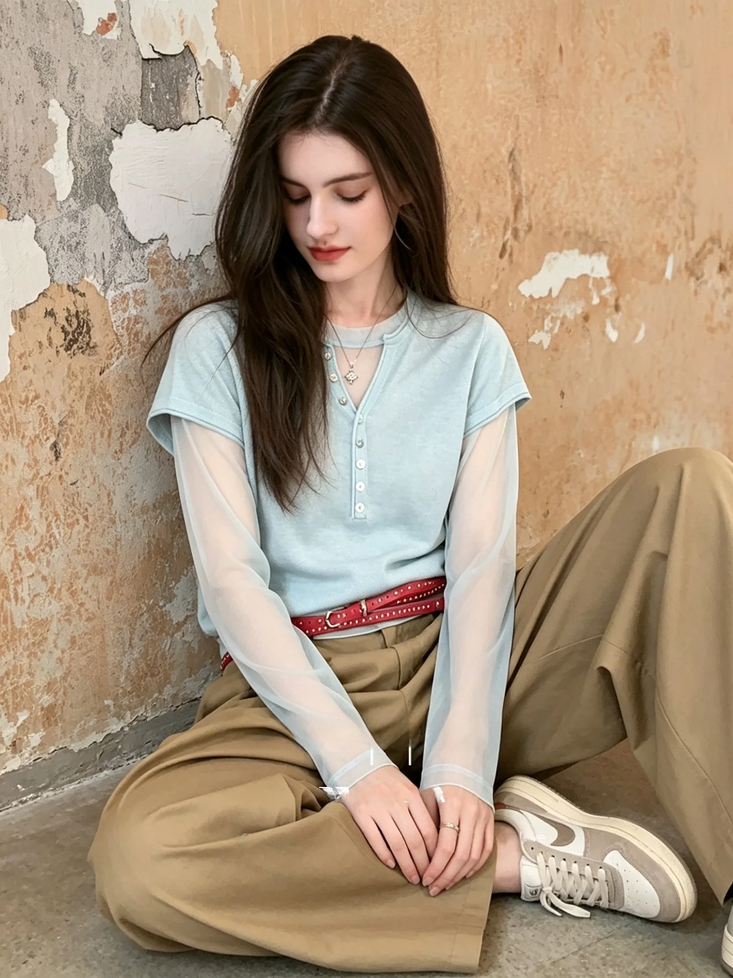Huaappuw Women's Short Sleeve T-Shirt Mesh Airy Commute Set Summer New Fashion Elegant Two-Piece Suit V-Neck Regular Fit Casu...
Huaappuw Women's Short Sleeve T-Shirt Mesh Airy Commute Set Summer New Fashion Elegant Two-Piece Suit V-Neck Regular Fit Casu...