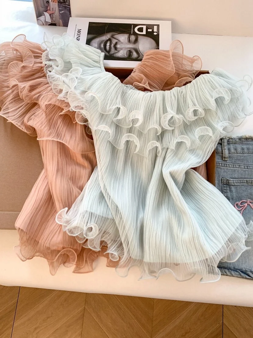 Summer Thin Casual Style Women's Shirt with Lace Trim Slant Shoulder One-Shoulder Design Long Sleeve Slimming Effect Pure Color
Summer Thin Casual Style Women's Shirt with Lace Trim Slant Shoulder One-Shoulder Design Long Sleeve Slimming Effect Pure Color