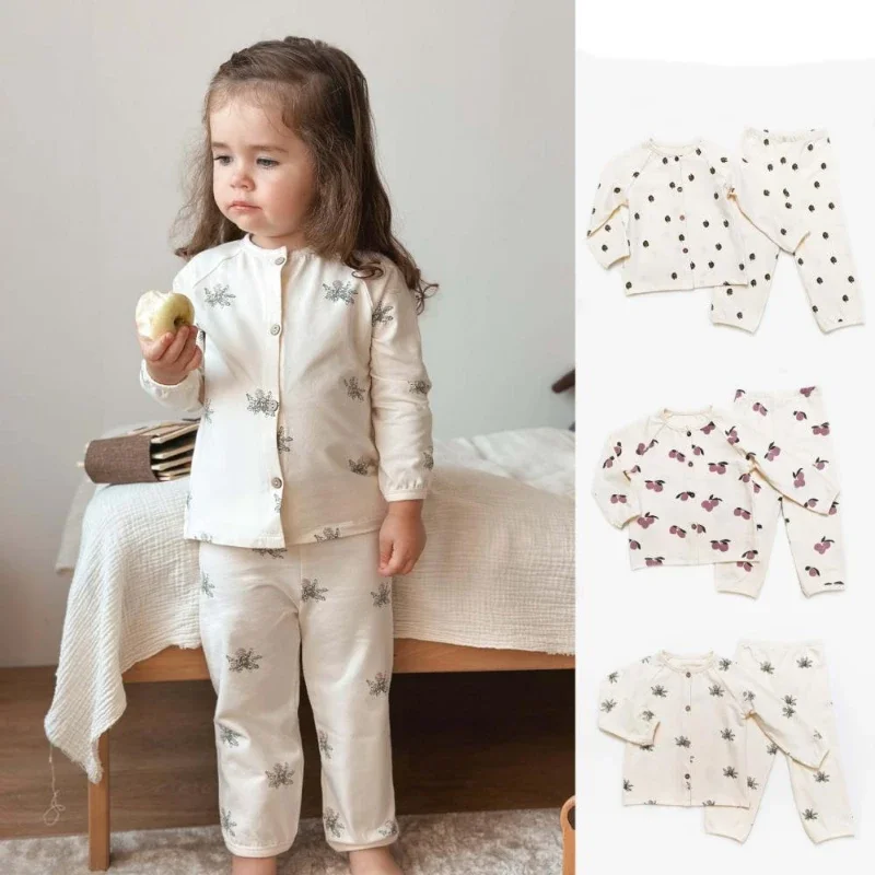 2024 Children Baby Girls Home Clothes Casual Sleepwear Kids Two Piece Set Soft Printed Single Breasted Top Autumn Pants Clothing
2024 Children Baby Girls Home Clothes Casual Sleepwear Kids Two Piece Set Soft Printed Single Breasted Top Autumn Pants Clothing