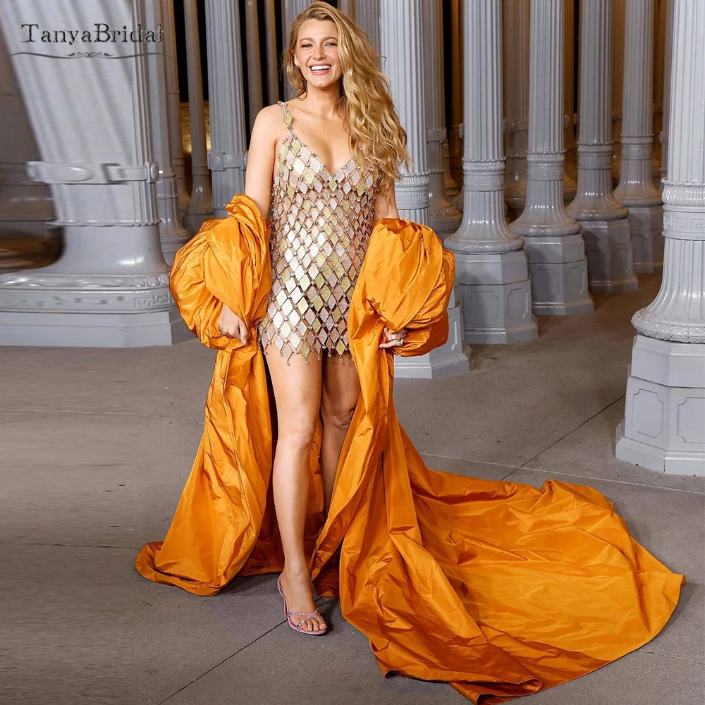 Customized Orange Taffeta Wedding Cape ,Puffy Sleeve Long Train ,Bridal Jacket ,Women Fashion Coat Chic DJ434
Customized Orange Taffeta Wedding Cape ,Puffy Sleeve Long Train ,Bridal Jacket ,Women Fashion Coat Chic DJ434