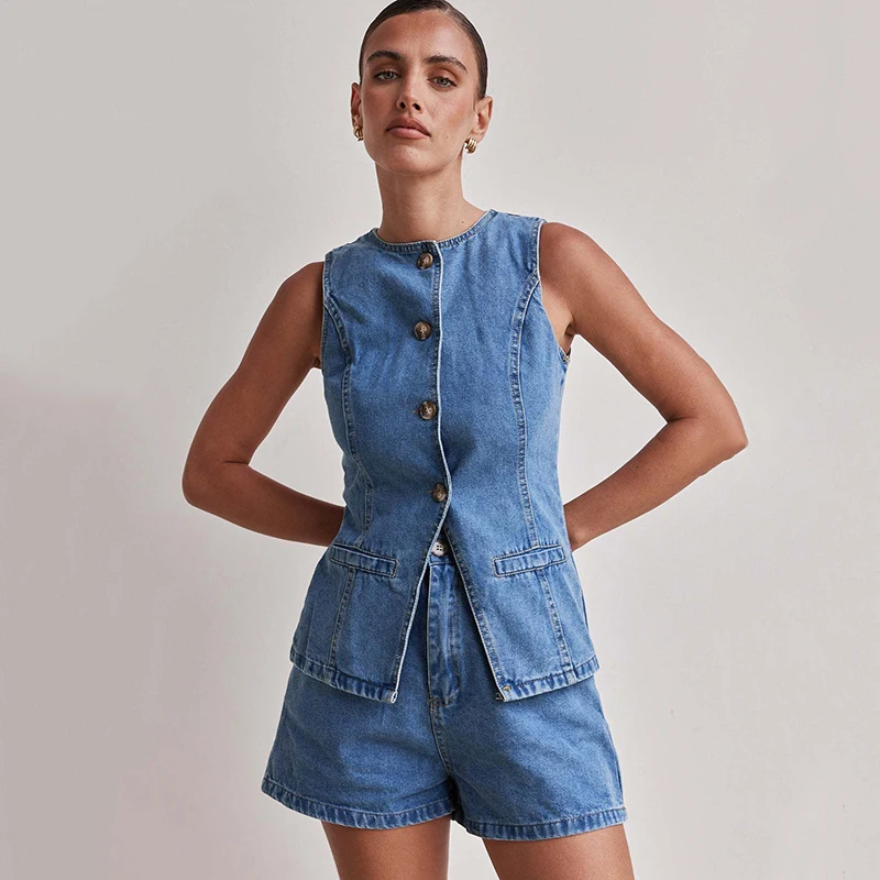 Летние женские джинсовые шорты, костюм без рукавов с круглым вырезом, однобортный топ с разрезом, жилет с высокой талией, широкие шорты, женские комплекты
Летние женские джинсовые шорты, костюм без рукавов с круглым вырезом, однобортный топ с разрезом, жилет с высокой талией, широкие шорты, женские комплекты