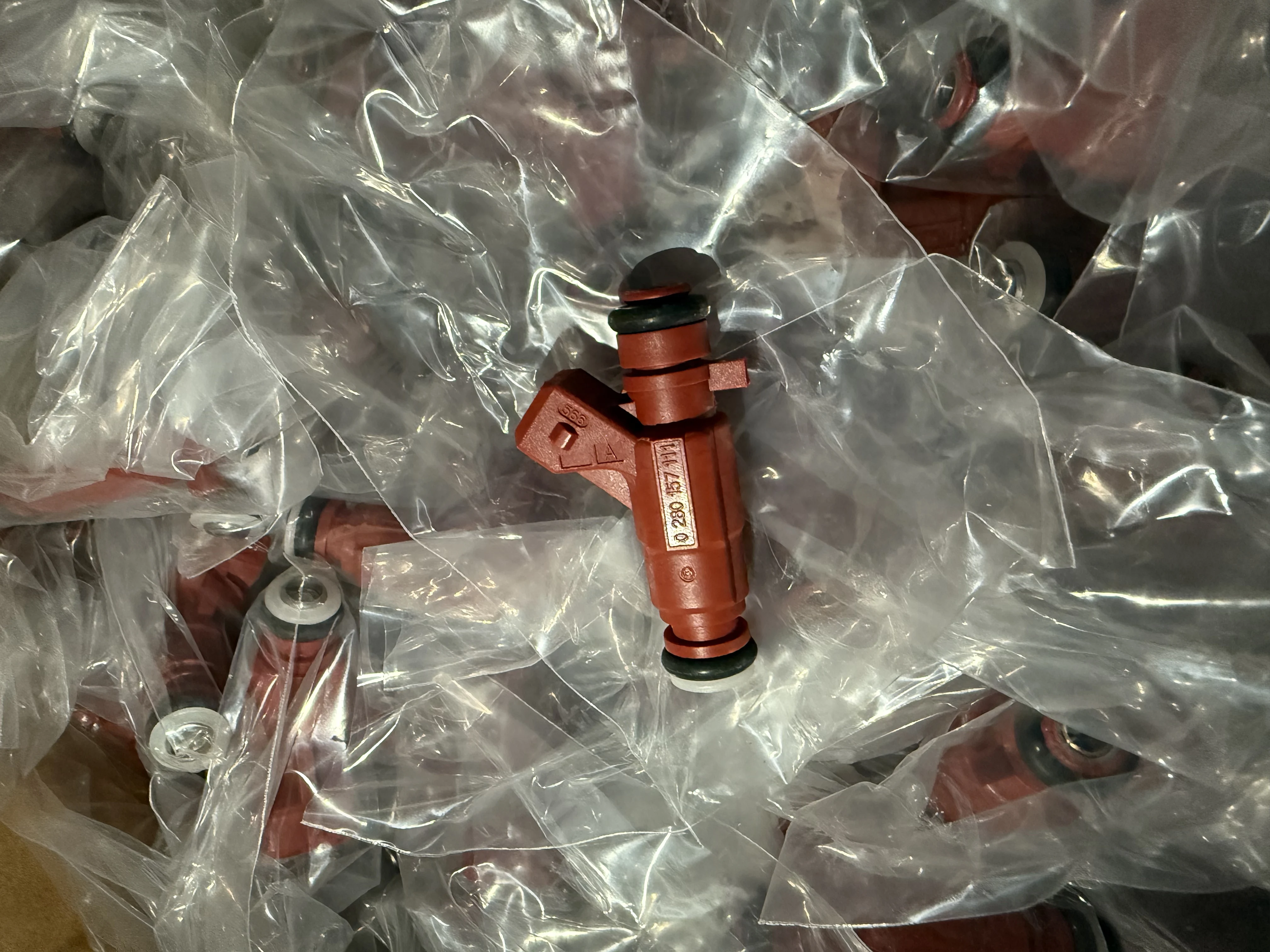 10шт 0280157111 Автоматическая топливная форсунка двигателя Inyector De Combustible для Vw Gol Voyage 1.0L 8V 2007-2014
10шт 0280157111 Автоматическая топливная форсунка двигателя Inyector De Combustible для Vw Gol Voyage 1.0L 8V 2007-2014