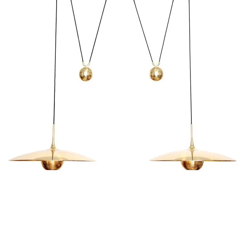 Dining room lights, modern minimalist creativity, flying saucers, Nordic iron designer windows, bars, living rooms, light luxury
Dining room lights, modern minimalist creativity, flying saucers, Nordic iron designer windows, bars, living rooms, light luxury