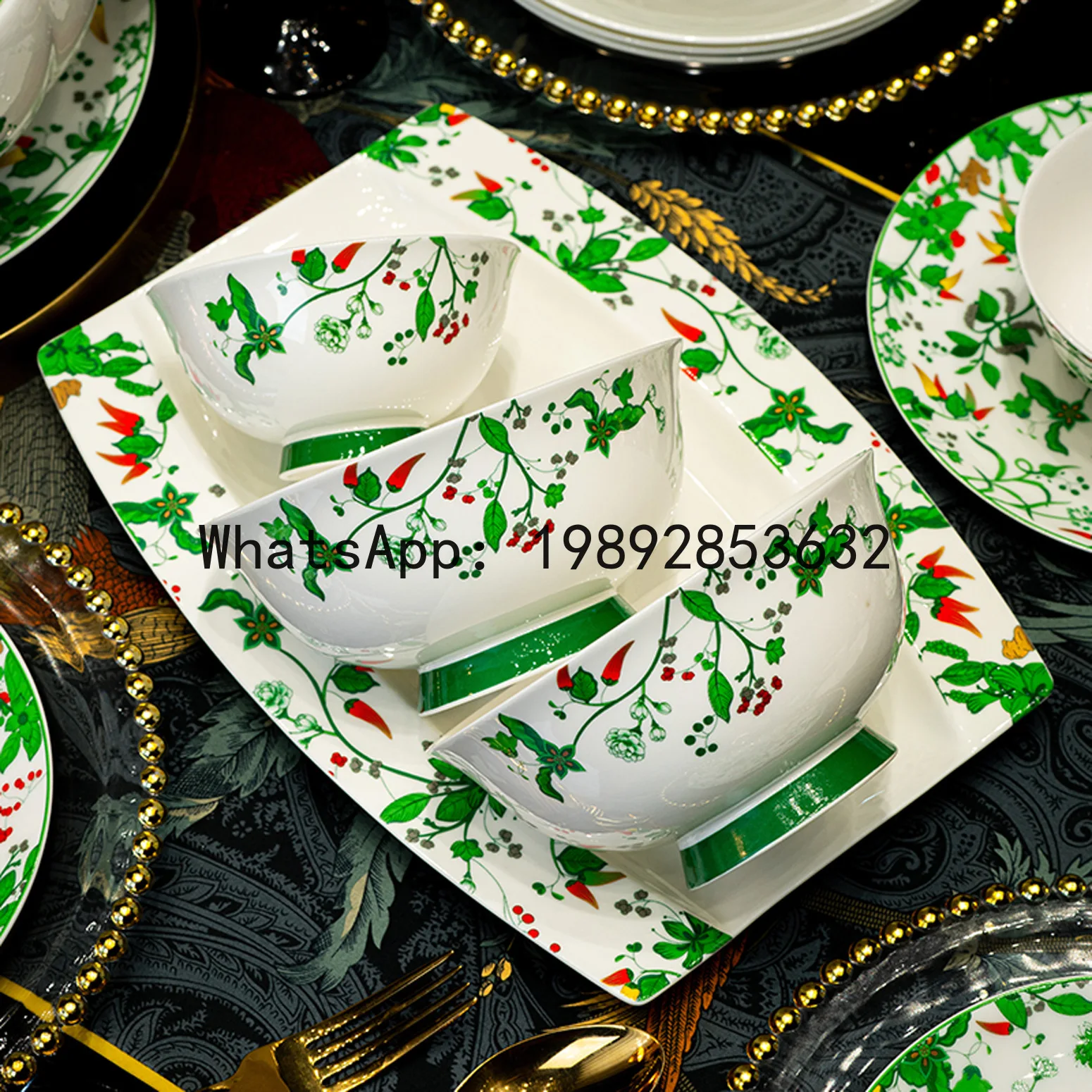 ZF New underglaze colored bone china tableware Jingdezhen bowl and dish set, light luxury gift tableware
ZF New underglaze colored bone china tableware Jingdezhen bowl and dish set, light luxury gift tableware
