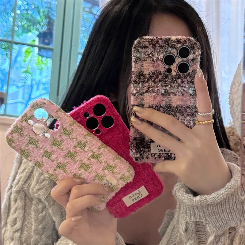 Luxury Velvet Fabric Phone Case For iPhone 16 Pro 14 12 13 15 Pro Max Cover Fashion Cloth Cute Protective Cases For Apple 15Pro
Luxury Velvet Fabric Phone Case For iPhone 16 Pro 14 12 13 15 Pro Max Cover Fashion Cloth Cute Protective Cases For Apple 15Pro