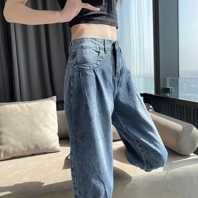 Women's Casual Jeans 2026 Summer Lightweight Wide Leg for Pear Figure Comfortable Cropped Ankle Length
Women's Casual Jeans 2026 Summer Lightweight Wide Leg for Pear Figure Comfortable Cropped Ankle Length