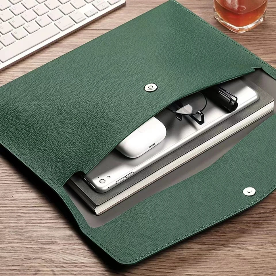 A4 Paper Portable Leather File Bag Fashion File Bag Thickening Button Waterproof Business Office Documents Storage Management
A4 Paper Portable Leather File Bag Fashion File Bag Thickening Button Waterproof Business Office Documents Storage Management