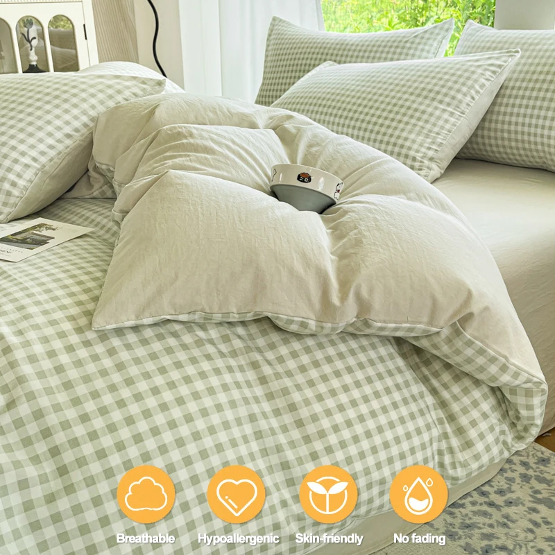 Ultra Soft Luxury Bedding Set - 3 Piece, Duvet Cover Set with Pillowcases, Hotel Quality Cozy and Breathable for All Season
Ultra Soft Luxury Bedding Set - 3 Piece, Duvet Cover Set with Pillowcases, Hotel Quality Cozy and Breathable for All Season