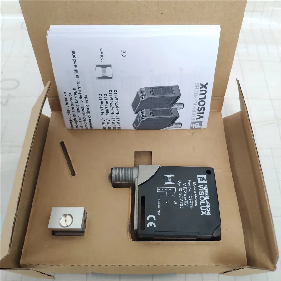 Original New Pepperl + Fuchs P + F Photoelectric Sensor M11/76a/112 Bargaining 108976
Original New Pepperl + Fuchs P + F Photoelectric Sensor M11/76a/112 Bargaining 108976