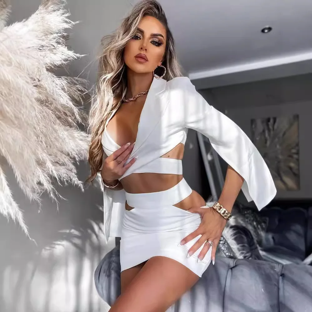 Sexy Hip-wrapped Dress White High-end Temperament Long-sleeved Small Western Dress Short Skirt 2025 Spring And Summer Fashion
Sexy Hip-wrapped Dress White High-end Temperament Long-sleeved Small Western Dress Short Skirt 2025 Spring And Summer Fashion