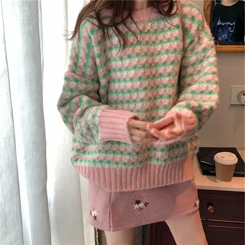 Women Autumn Winter 2023 New Loose Lazy Style Small Fresh Knitted Tops Korean Jacquard Sweater All-match Female Elegant Pullover
Women Autumn Winter 2023 New Loose Lazy Style Small Fresh Knitted Tops Korean Jacquard Sweater All-match Female Elegant Pullover