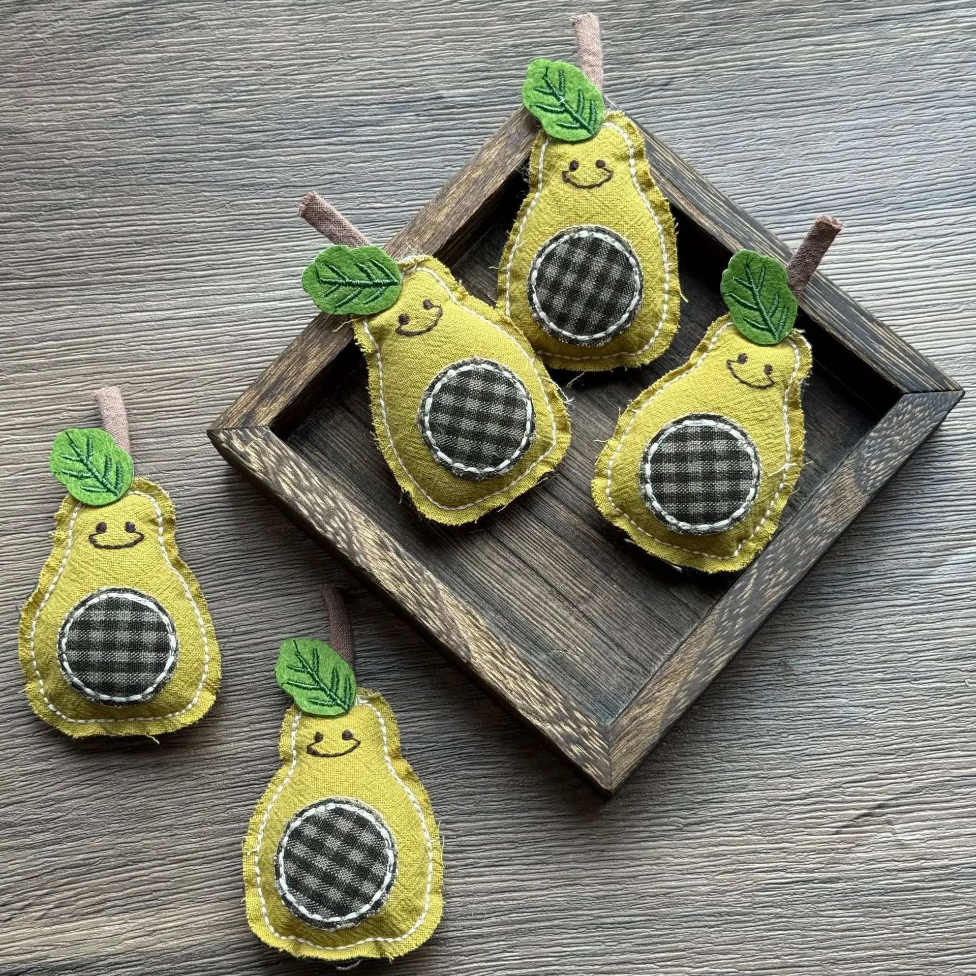Soft Stuffed Cotton Squirrel Nut Avocado Pear DIY Embellishment for Kids Hair Clip Shoes Socks Bag Hat Accessory
Soft Stuffed Cotton Squirrel Nut Avocado Pear DIY Embellishment for Kids Hair Clip Shoes Socks Bag Hat Accessory