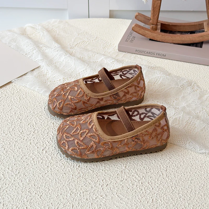 Детские сандалии для девочек 2026 года: летние, новые, модные, в корейском стиле, с мягкой подошвой, нескользящие, универсальные, с вырезами, пляжная обувь
Детские сандалии для девочек 2026 года: летние, новые, модные, в корейском стиле, с мягкой подошвой, нескользящие, универсальные, с вырезами, пляжная обувь