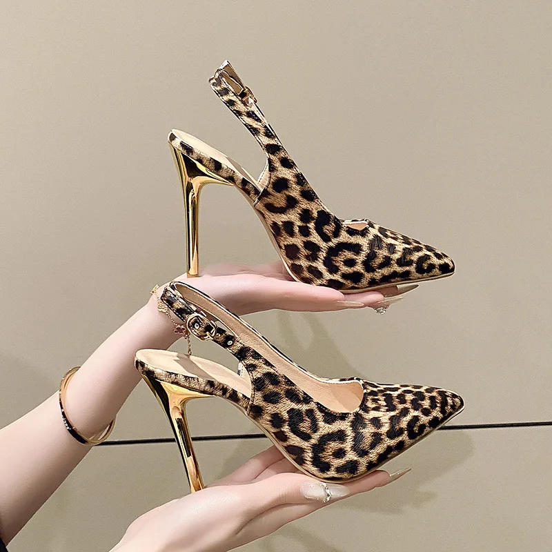 Leopard print temperament sexy high-heeled shoes for women 2025 pointed thin heel with empty shallow mouth single shoe
Leopard print temperament sexy high-heeled shoes for women 2025 pointed thin heel with empty shallow mouth single shoe