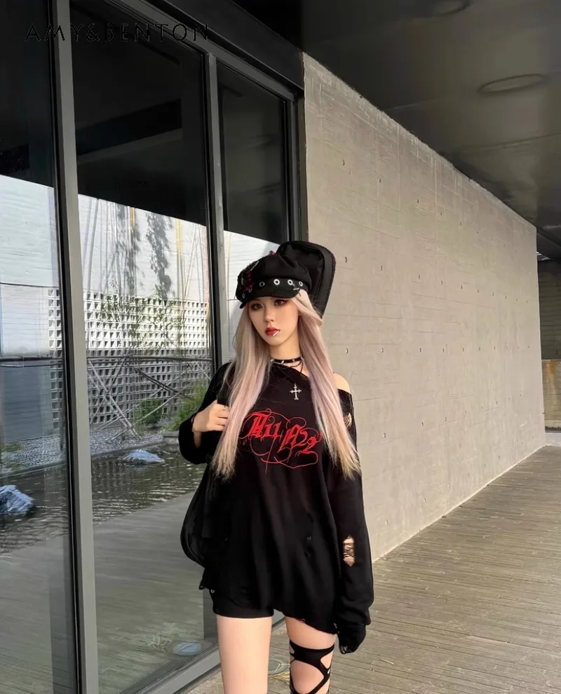 2025 New Japanese Summer Subculture Punk Dark Goth Y2k Hot Hollow Hole Loose Lazy Blouse Top For Women
2025 New Japanese Summer Subculture Punk Dark Goth Y2k Hot Hollow Hole Loose Lazy Blouse Top For Women