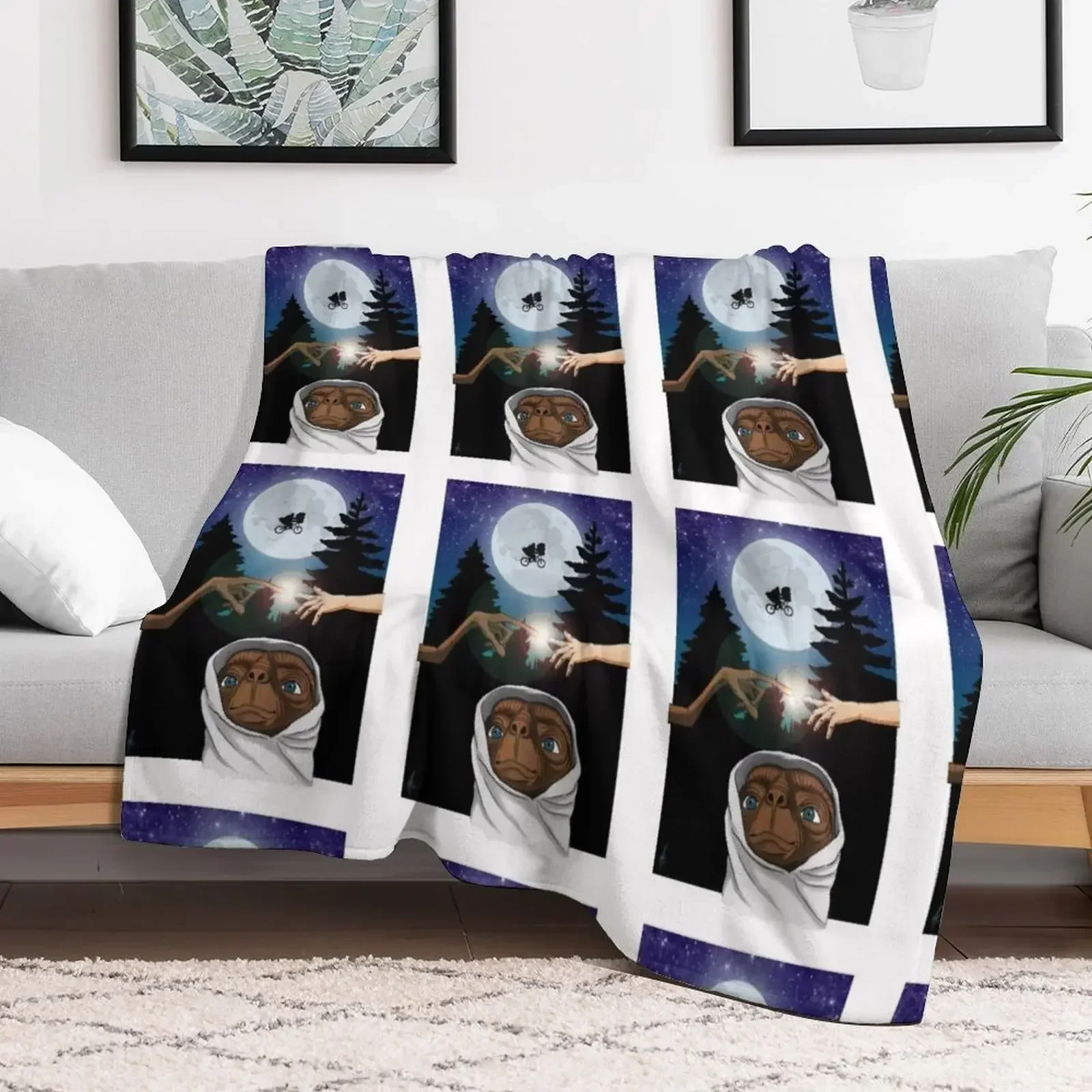 80s Movie Phone Home Throw Blanket Luxury Designer Cute warm winter Beach Blankets
80s Movie Phone Home Throw Blanket Luxury Designer Cute warm winter Beach Blankets