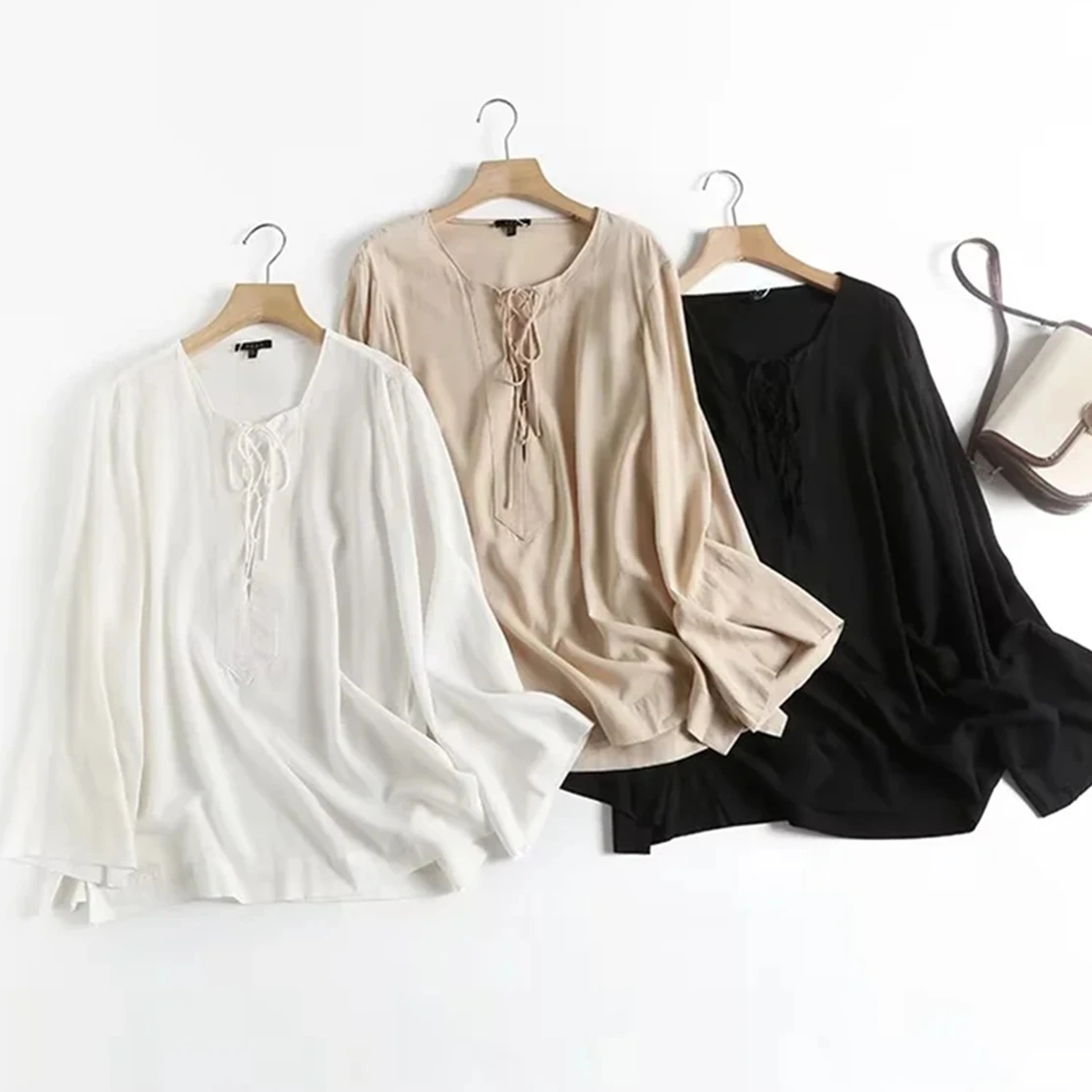 Withered 2024 Indie Folk Fashion Cotton And Linen Bandage Loose Shirt kimono Blouse Women Tops
Withered 2024 Indie Folk Fashion Cotton And Linen Bandage Loose Shirt kimono Blouse Women Tops