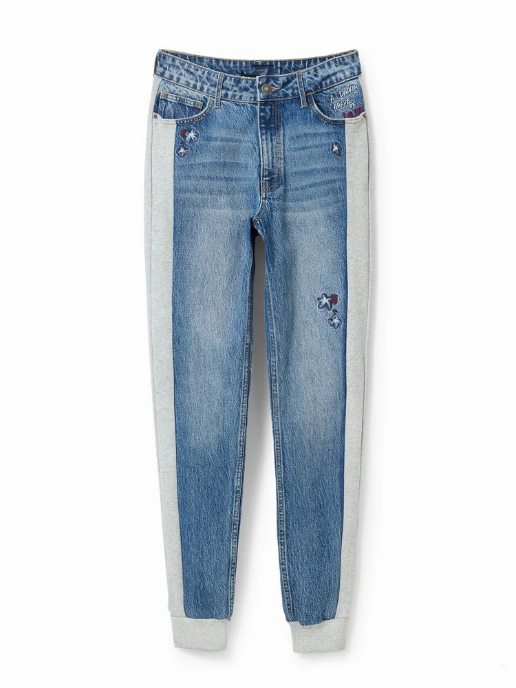 Casual Embroidered Pure Cotton Fabric Patchwork Women's Jeans Elastic Waisand Zipper Closure Loose Fit Autumn Season
Casual Embroidered Pure Cotton Fabric Patchwork Women's Jeans Elastic Waisand Zipper Closure Loose Fit Autumn Season