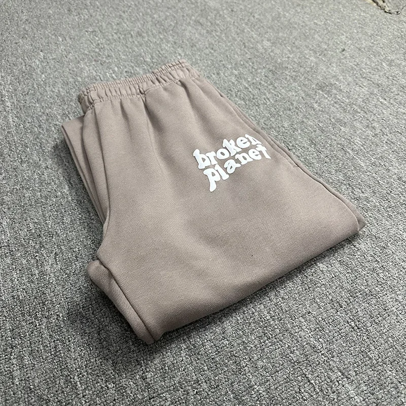 Spring Casual BROKEN PLANET Trousers Printing Letter Pattern Men Woman Cotton Outdoor Fashion Best Quality Pants
Spring Casual BROKEN PLANET Trousers Printing Letter Pattern Men Woman Cotton Outdoor Fashion Best Quality Pants