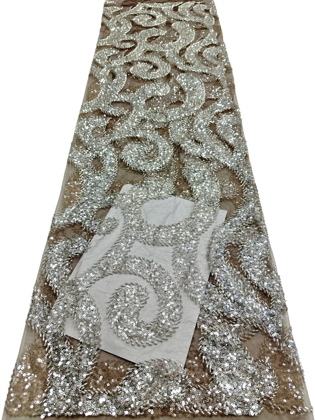 New Arrival Latest African Sequins Lace Fabric 2026 High Quality Beaded Lace Mesh Fabric 5 Yards For Women Wedding Party Dress
New Arrival Latest African Sequins Lace Fabric 2026 High Quality Beaded Lace Mesh Fabric 5 Yards For Women Wedding Party Dress