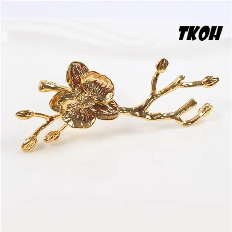 TKOH-Plum Blossom Branch Design Держатель для салфеток Кольцо для салфеток Кольцо для полотенец в стиле вестерн Набор украшений для стола в отеле из 18-го золота
TKOH-Plum Blossom Branch Design Держатель для салфеток Кольцо для салфеток Кольцо для полотенец в стиле вестерн Набор украшений для стола в отеле из 18-го золота