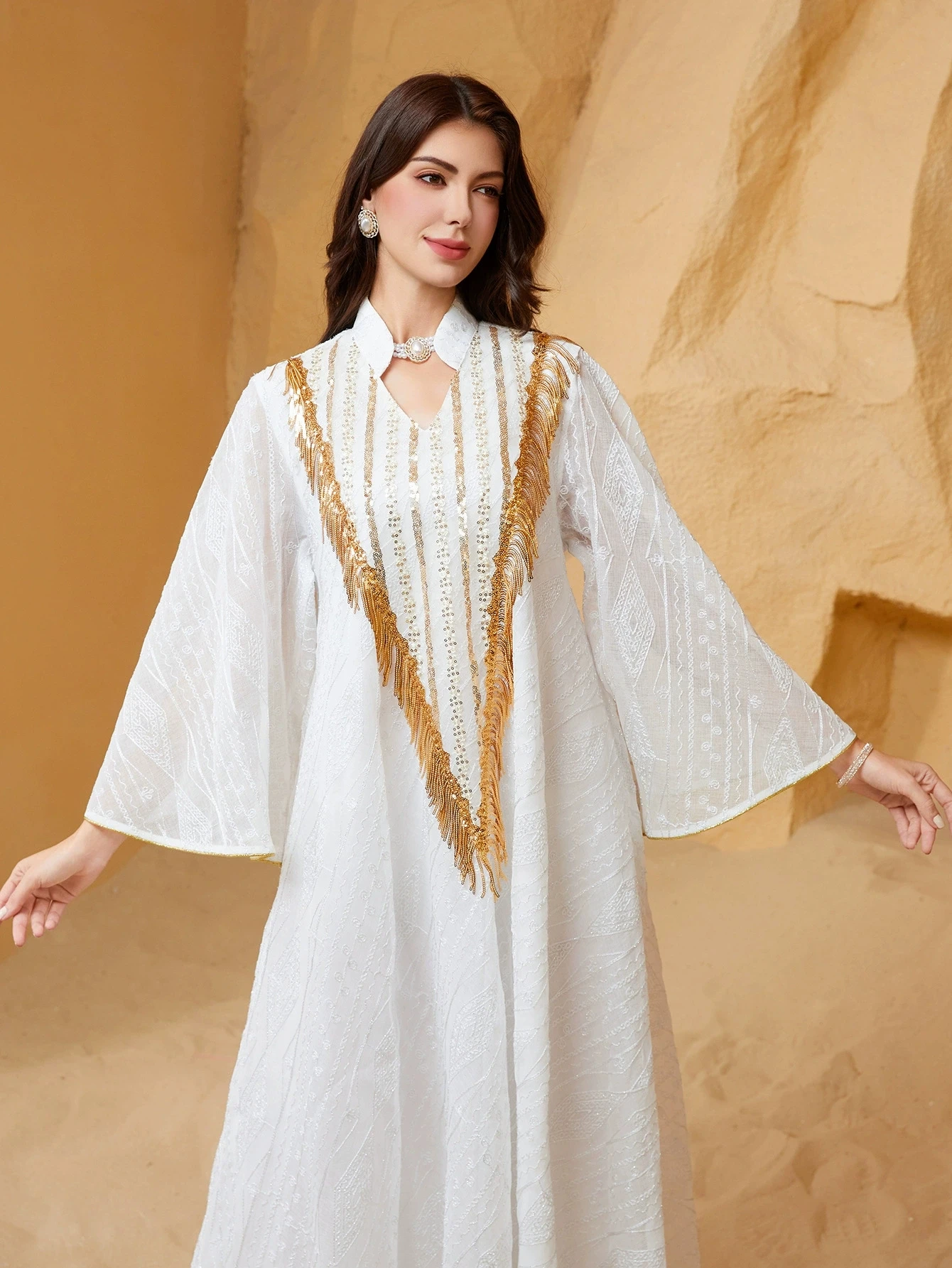 Muslim Luxury Fashion Evening Dress Middle East Saudi Arabia Dubai Dress Robe Mesh Embroidered sequin Women's Wear
Muslim Luxury Fashion Evening Dress Middle East Saudi Arabia Dubai Dress Robe Mesh Embroidered sequin Women's Wear