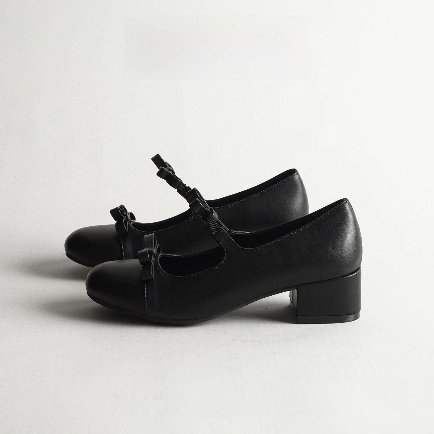 Leather Retro Knot Mary Jane Shoes Women's Versatile Breathable Beautiful Thick High Heel Low Cut Single Shoes
Leather Retro Knot Mary Jane Shoes Women's Versatile Breathable Beautiful Thick High Heel Low Cut Single Shoes